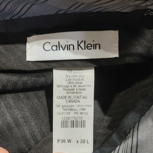 Excellent Condition Calvin Klein Men's Dress Pants Black 100% Wool Size 36x30 - Picture 2 of 3